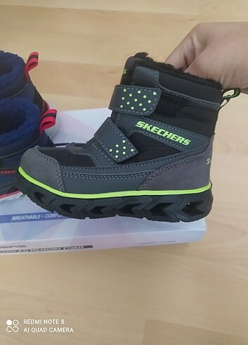 23 Beden siyah Renk Erkek çocuk bot skechers