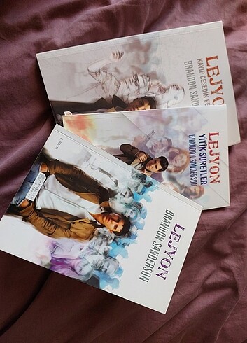 brandon sanderson lejyon serisi