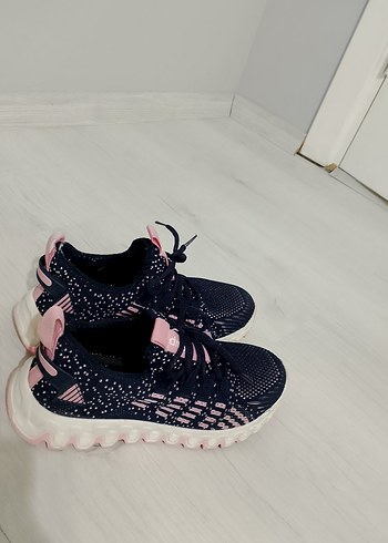 Bağcıklı Spor Ayakkabı Pembe Detaylı - Görsel 2