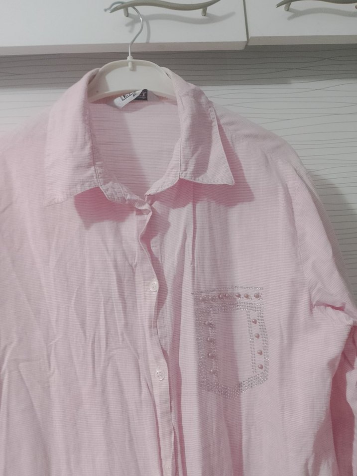 Pembe Nakışlı Uzun Kollu Keten Gömlek - Görsel 2