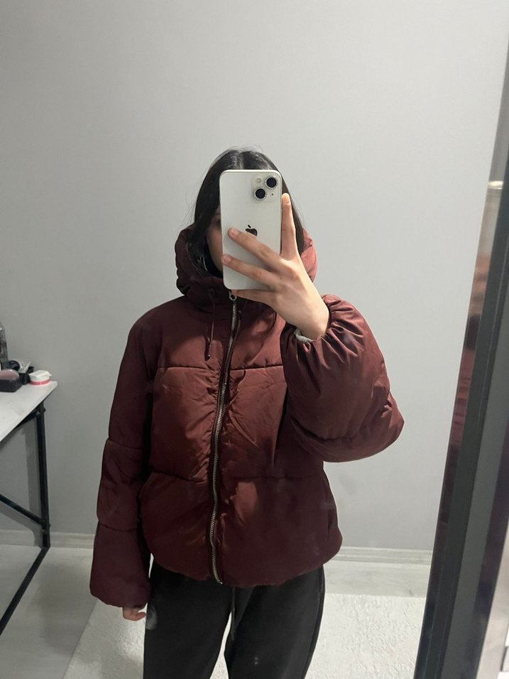 Bershka şişme mont - Görsel 4