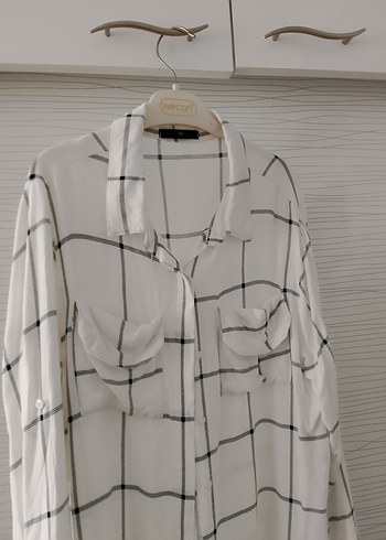 Uzun Kollu Beyaz Gri Kareli Keten Gömlek - Görsel 2