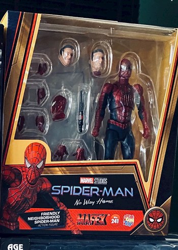 Mafex Tobey Spiderman