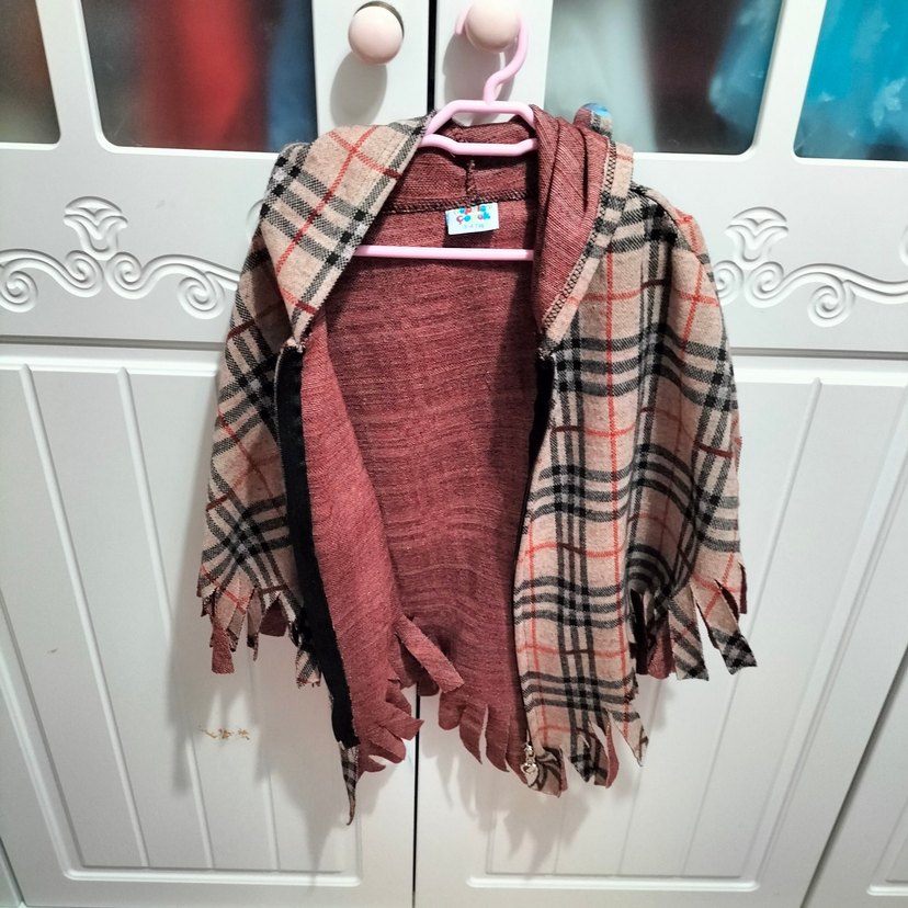 Düğmeli Ekoseli Midi çocuk Panço - Görsel 2