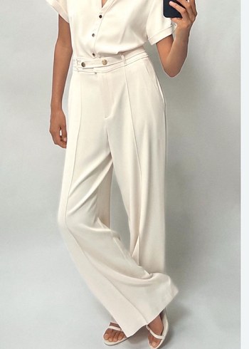 Beyaz V Yaka Kadın Zara Tulum - Görsel 3