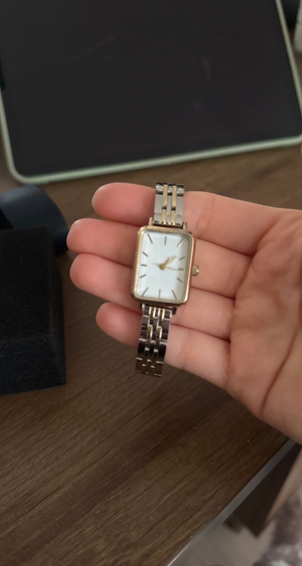 Klasik Zarif Kadın Kol Saati - Görsel 4