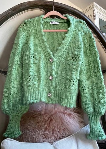 Yeşil Nakışlı V Yaka Örgü Zara Yumuşak Hırka - Görsel 3