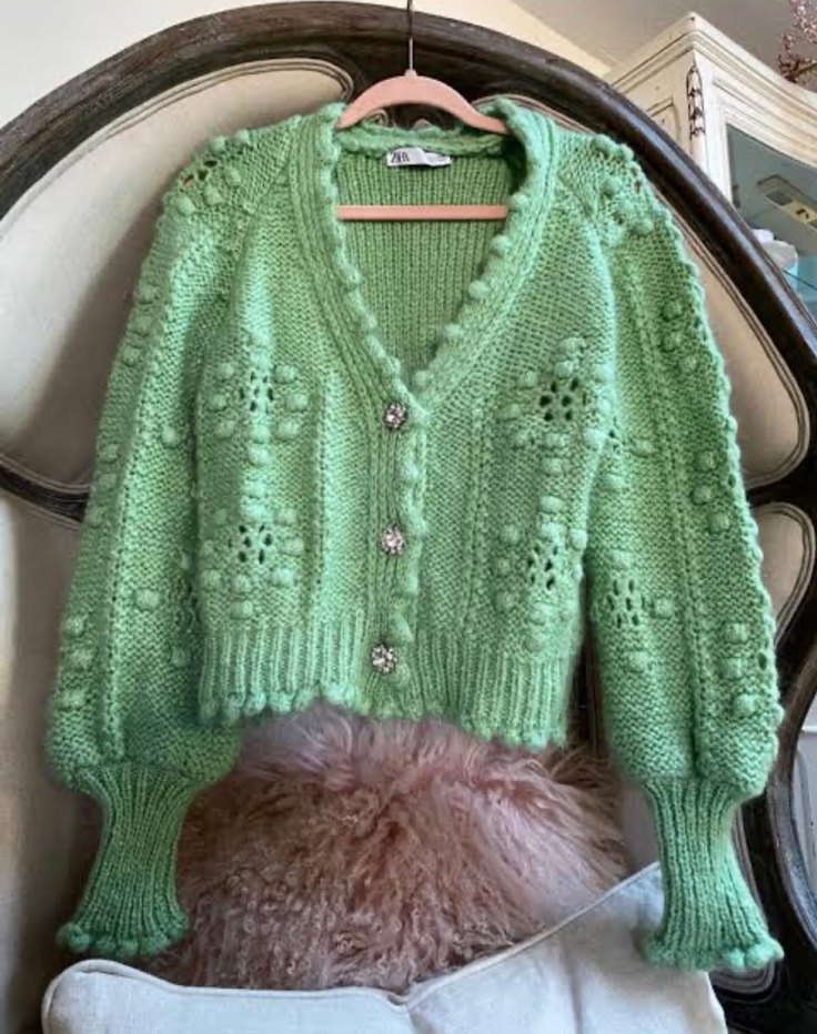 Yeşil Nakışlı V Yaka Örgü Zara Yumuşak Hırka - Görsel 3