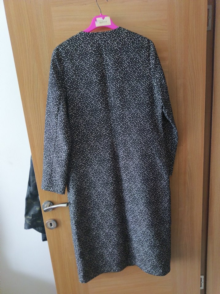 Düğmeli Uzun Gri Kadın Kaban - Görsel 3