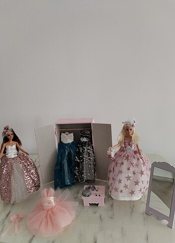 5 set barbie uyumlu elbise gardırop ayna sehpa