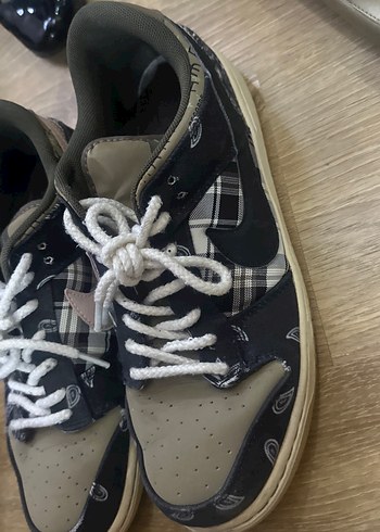 Nike Bağcıklı Spor Erkek Sneakers