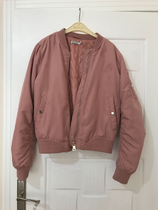 Stradivarius Bomber 