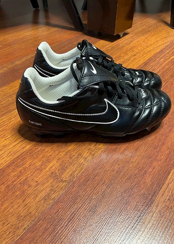 Nike Tiempo Krampon - Görsel 2