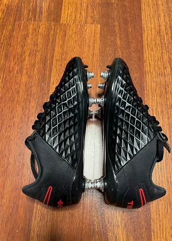 Nike profesyonel krampon - Görsel 6