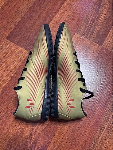 Adidas halı saha kramponu - Görsel 5