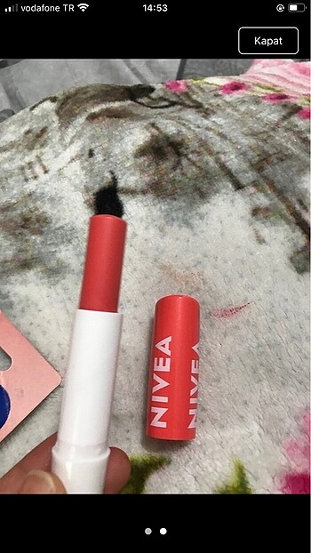 Nivea Nivea şeftali lipbalm