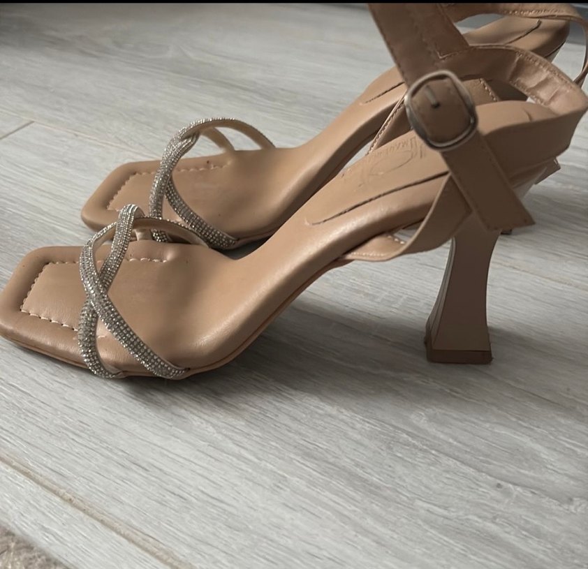 Bej Stiletto Topuklu Deri Kadın Abiye Ayakkabı - Görsel 2