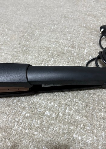 Siyah Saç Düzleştirici - Görsel 5