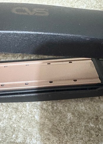 Siyah Saç Düzleştirici - Görsel 2