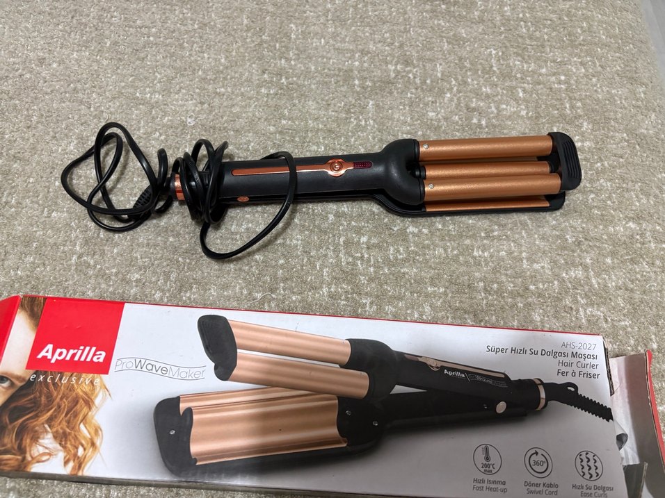 Kahverengi Dalgalı Saç Şekillendirici - Görsel 2