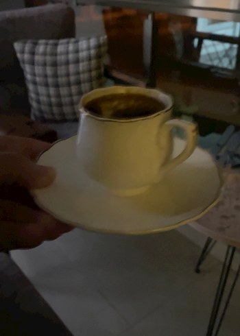 Beyaz Türk Kahvesi Fincanı ve Tabağı