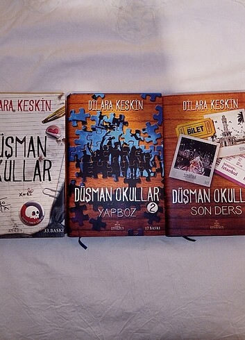 Kitap, Düşman okullar, Düşman okullar serisi, Düşman okullar cil