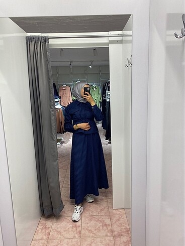 Laci Çizgili Takım