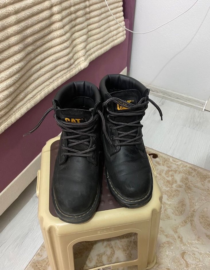 Siyah Caterpillar Kadın Bot - Görsel 3