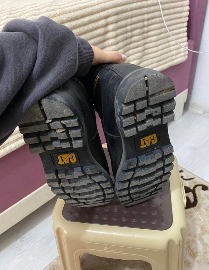 Siyah Caterpillar Kadın Bot - Görsel 2