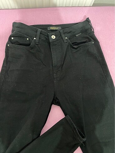 29 Beden mavi siyah jean