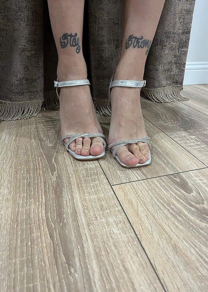 Topuklu ayakkabı - Görsel 5