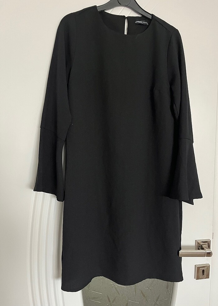 Siyah elbise - Görsel 3