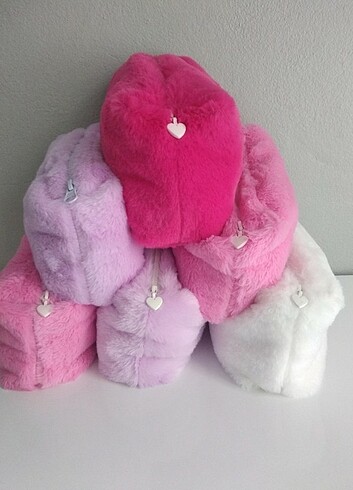 XL PELUŞ MAKYAJ ÇANTASI 