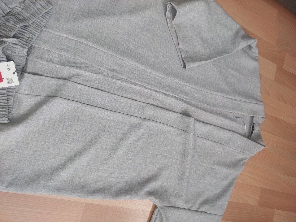 Gri pantolon ve ceket takim +beyaz pamuk atlet. - Görsel 4