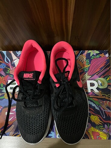 37,5 Beden çeşitli Renk Nike Spor Ayakkabı