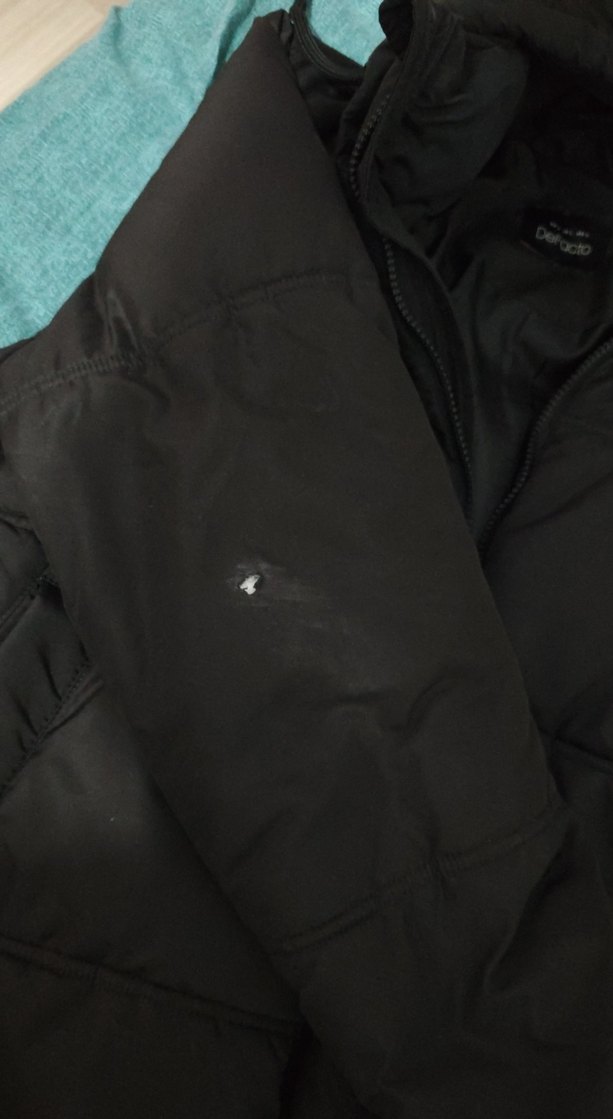 Siyah Kapüşonlu Fermuarlı Kısa Kaban - Görsel 3