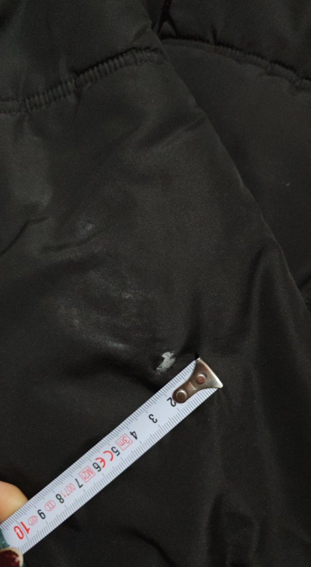 Siyah Kapüşonlu Fermuarlı Kısa Kaban - Görsel 4