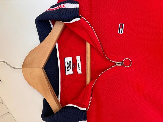 m Beden kırmızı Renk Tommy Hilfiger Cropped Fit Tişört