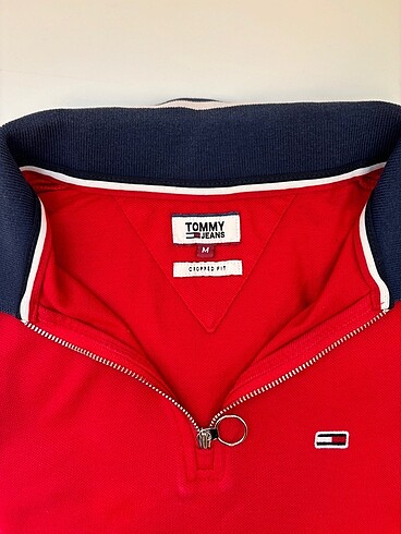 m Beden Tommy Hilfiger Cropped Fit Tişört