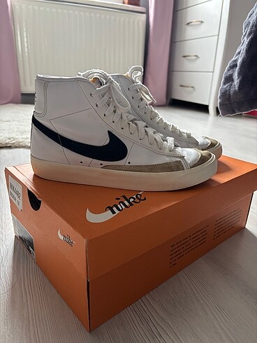 Nike orijinal nike blazer mid?77