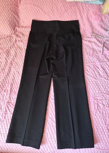Siyah Pilili Midi Kumaş Kadın Pantolon