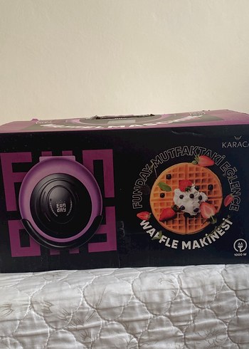 Karaca Mor Waffle Makinesi 1000W