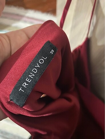 m Beden bordo Renk Trendyolmilla saten abiye elbise