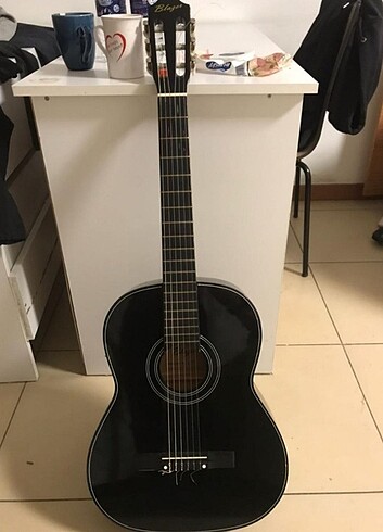 Blazer siyah klasik gitar