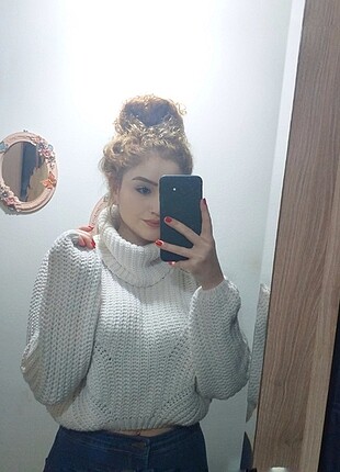 Beyaz boğazlı kazak