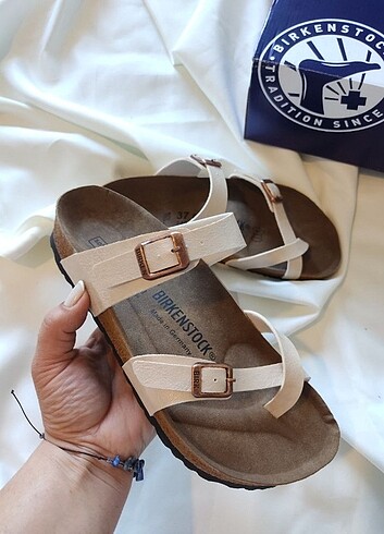 37 Beden Birkenstock bej sedefli terlik 