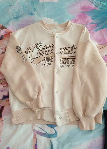 Bej Düğmeli Baskılı Kız Sweatshirt