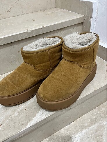 Bershka Ugg Bot