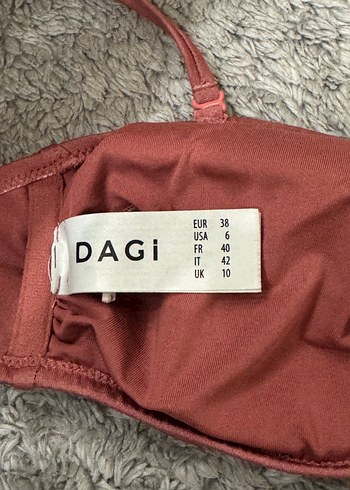 Diğer Pembe İpli Bikini Üstü