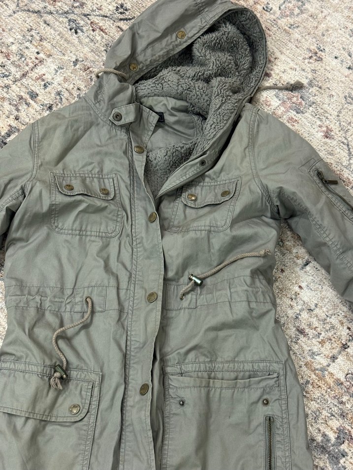 Gri Kadın Uzun Ceket - Görsel 2